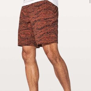 Lululemon men’s shorts